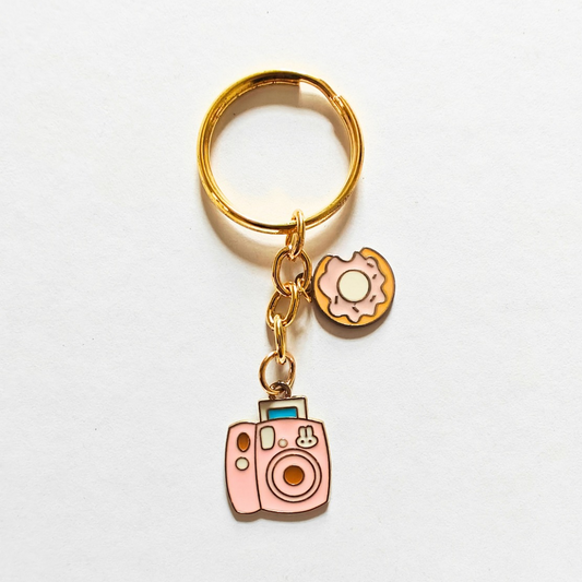 Polaroid love keyring