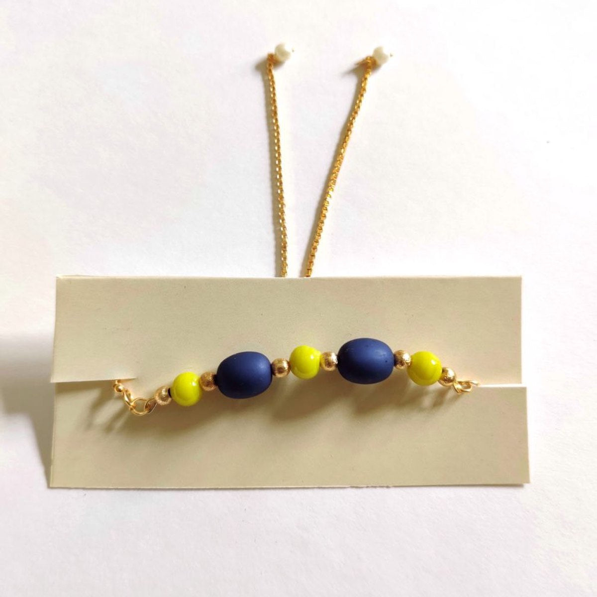 Yellow-blue beaded bracelet