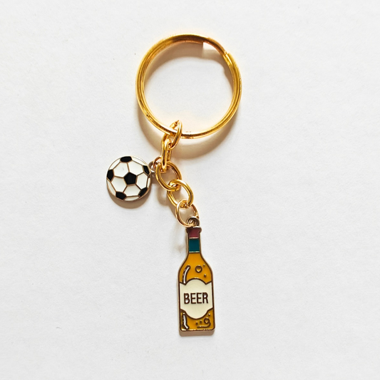 Beer chugger keyring