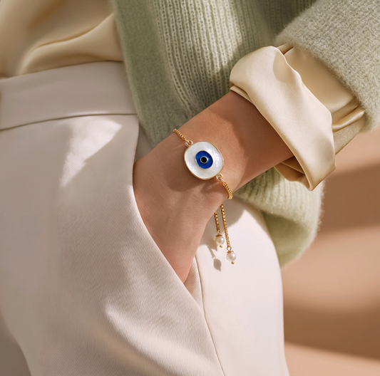 Evil eye bracelet (B)