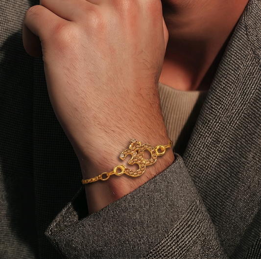 Om bracelet (B)