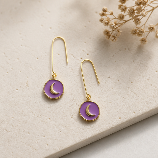 Cynthia danglers