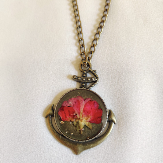 Vintage rose locket (sailor)