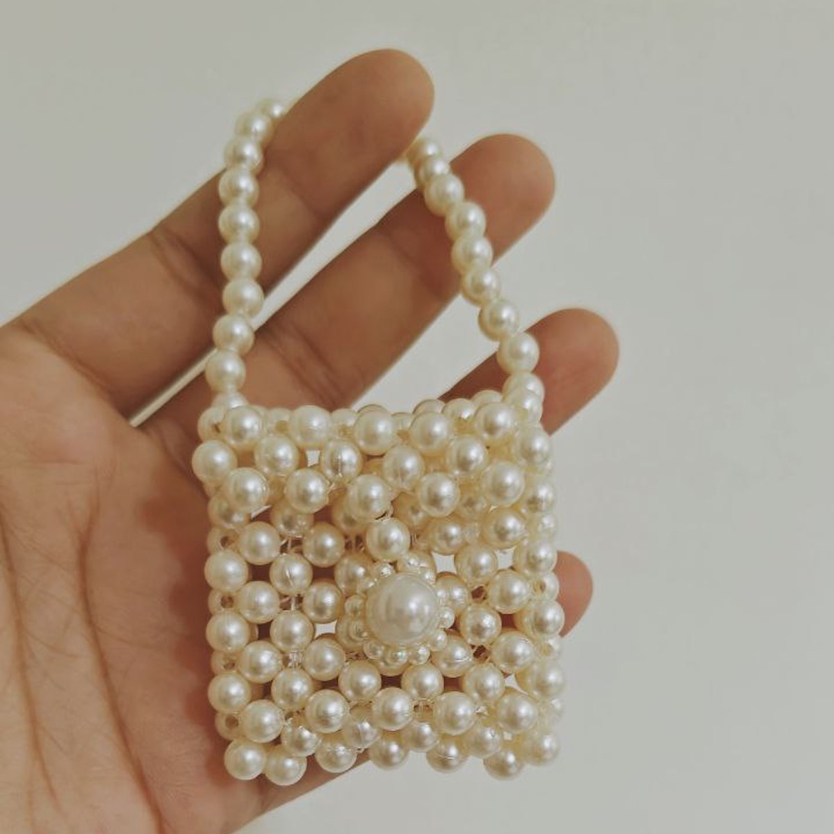 Pearl pouch (square)